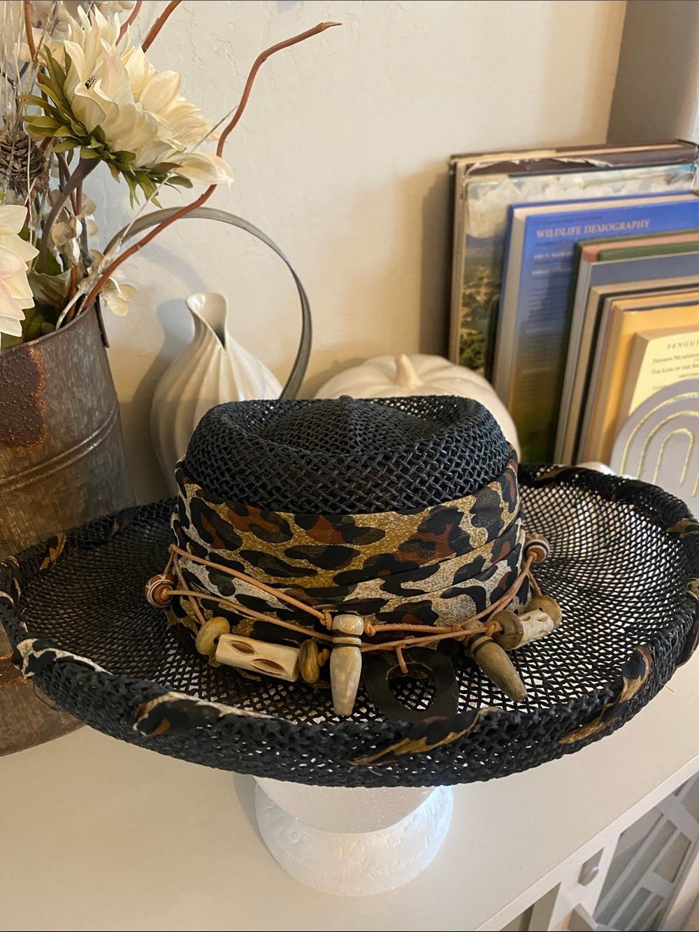 BNWT Ames Momentum  Women's Black Straw Cowboy Hat w/ Leopard Trim & Bead Accent